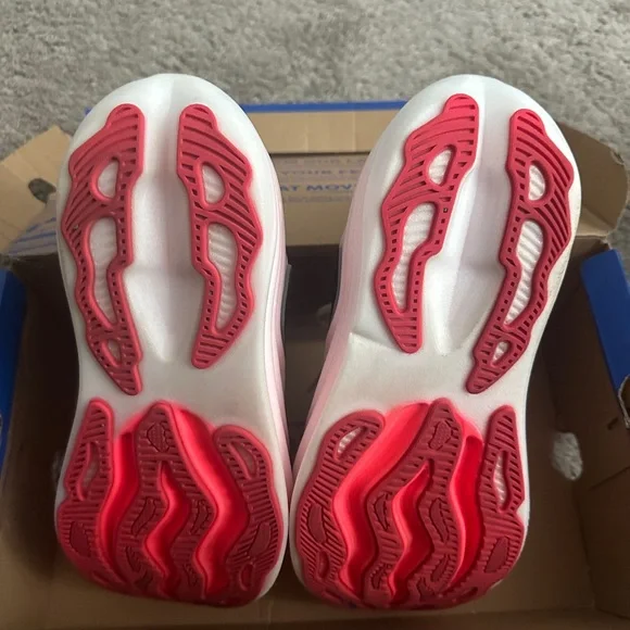 Brooks Glycerin Max - Picture 3 of 4